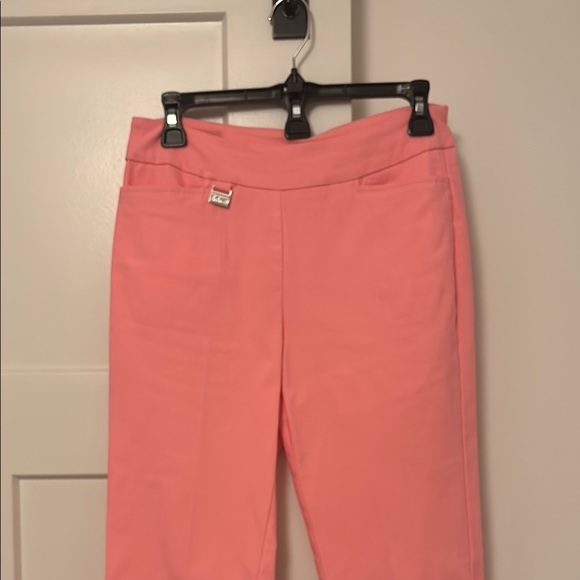 Lulu-B Pink Cropped Pants - Picture 1 of 9